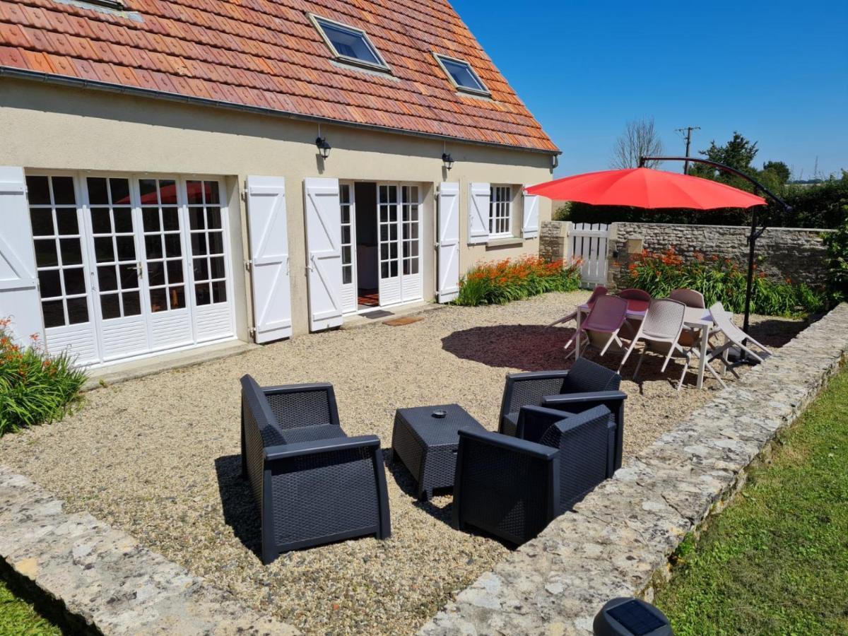 La Petite Chouette Saint-Come-de-Fresne Exterior foto