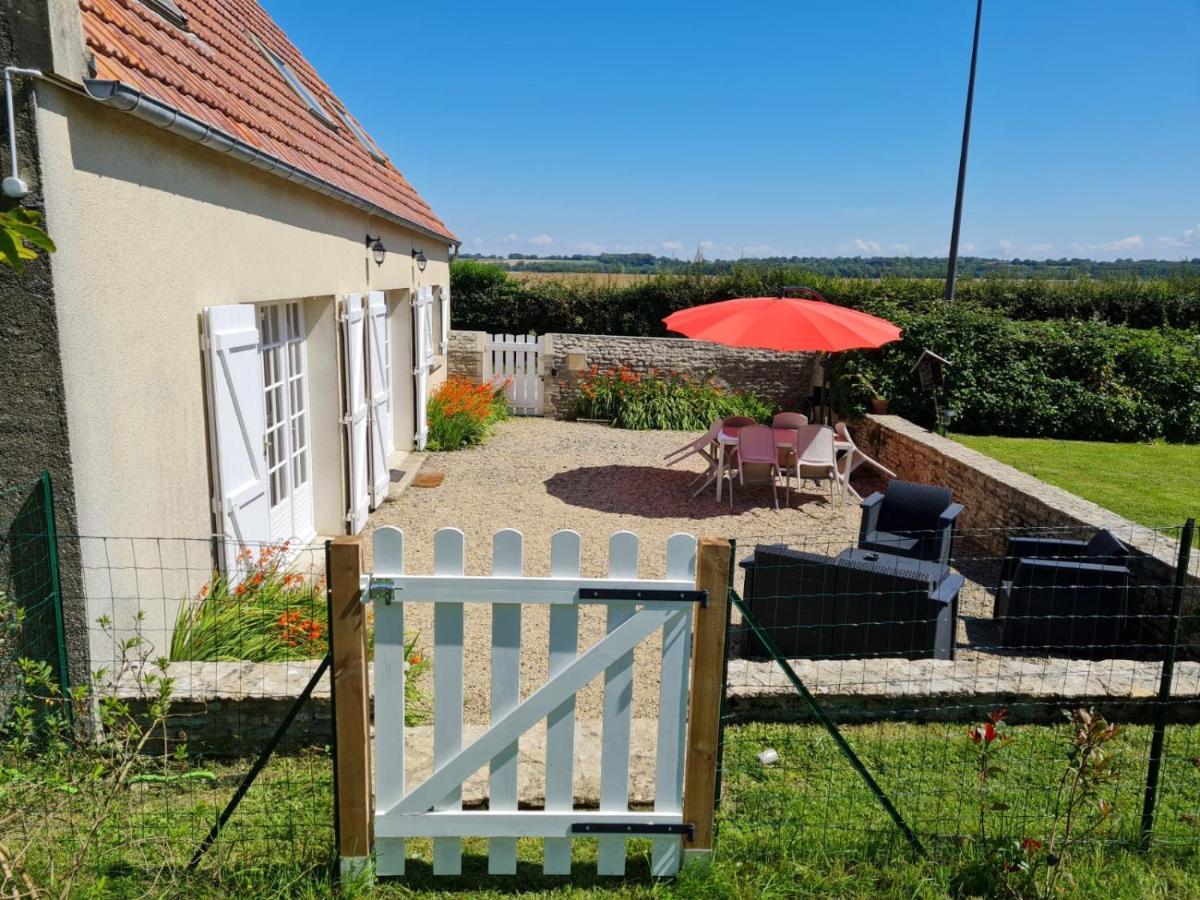 La Petite Chouette Saint-Come-de-Fresne Exterior foto